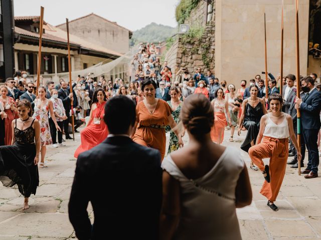 La boda de Irati y Raul en Donostia-San Sebastián, Guipúzcoa 37