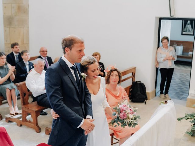 La boda de Ugaitz y Ane en Zarautz, Guipúzcoa 54