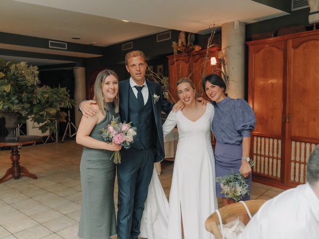 La boda de Ugaitz y Ane en Zarautz, Guipúzcoa 110