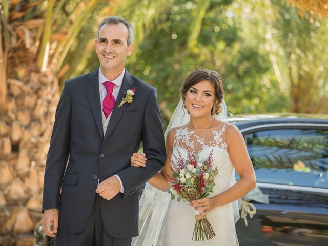La boda de Daniel y Patricia en Velez Malaga, Málaga 35