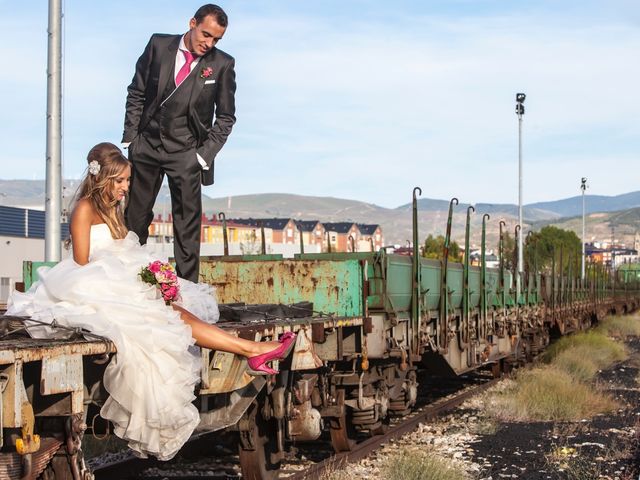 La boda de Quico y Diana en Ponferrada, León 34