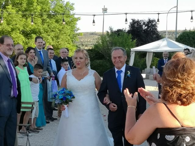 La boda de José David  y Fátima  en Chinchon, Madrid 10