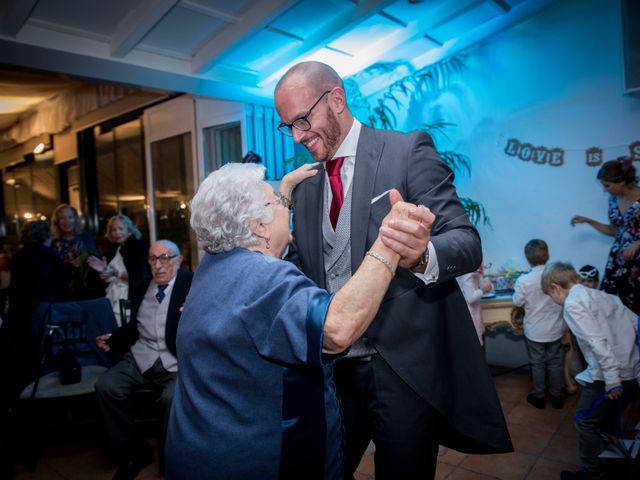 La boda de Luis y Elena en Valencia, Valencia 33