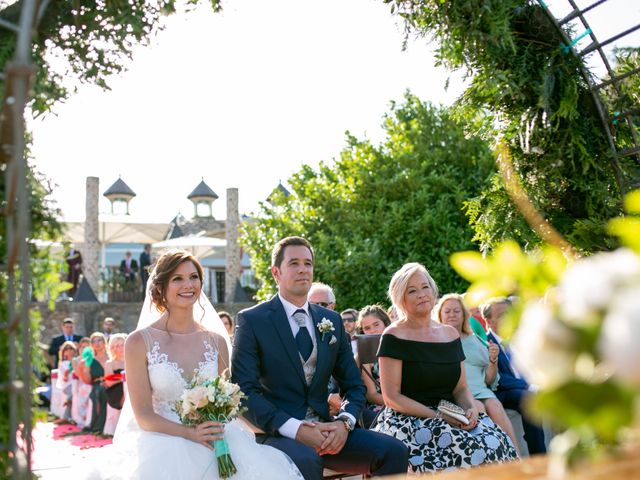 La boda de Pablo y Lily en Mangiron, Madrid 70