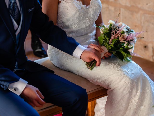 La boda de María y Julio en San Bernardo, Valladolid 19