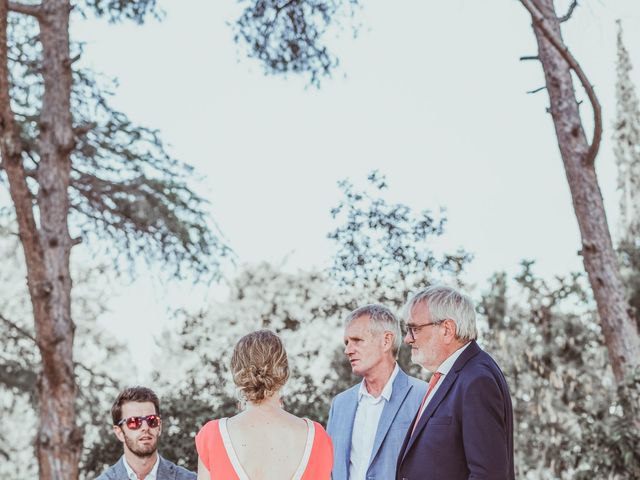 La boda de Françoise y Lauranne en Premia De Mar, Barcelona 56