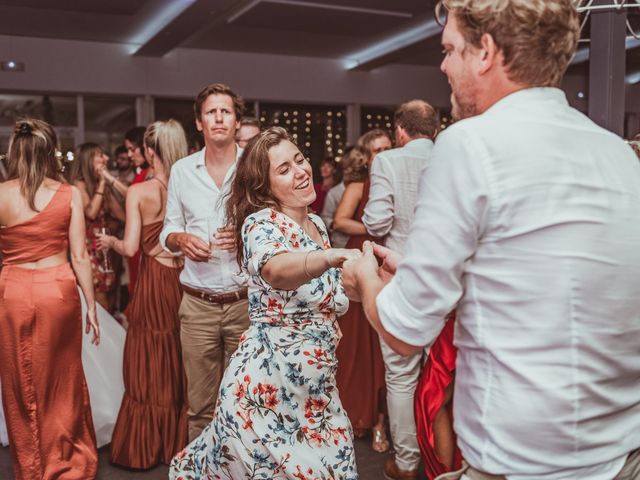 La boda de Françoise y Lauranne en Premia De Mar, Barcelona 100