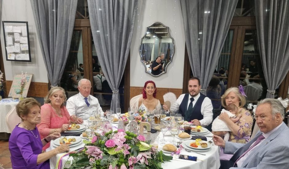 La boda de Alberto  y Carmen  en Fuenlabrada, Madrid