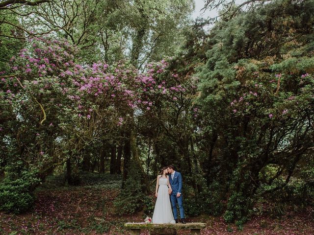 La boda de Alberto y Isa en Santiago De Compostela, A Coruña 41