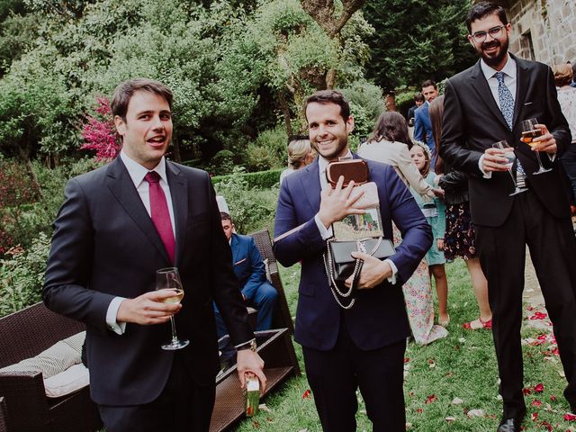 La boda de Alberto y Isa en Santiago De Compostela, A Coruña 46