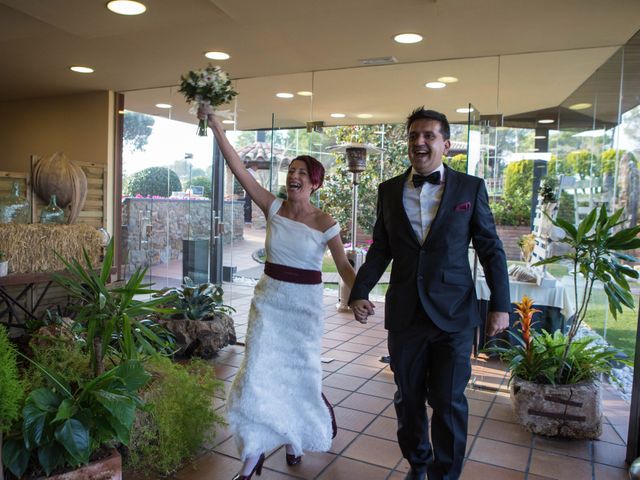 La boda de Juanjo y Mª Elena en Terrassa, Barcelona 24