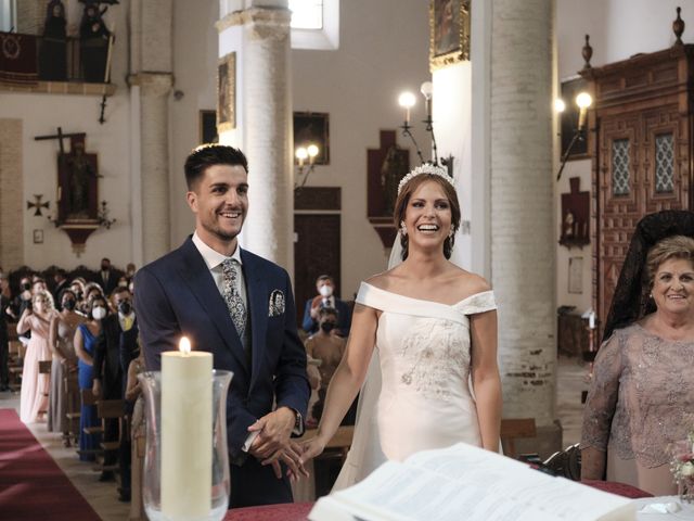La boda de Lorenzo y Cristina en Carmona, Sevilla 40