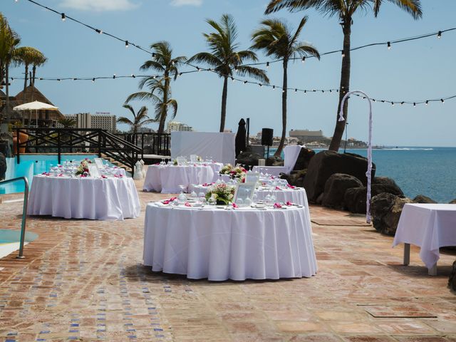 La boda de Amie y Conor en Adeje, Santa Cruz de Tenerife 3