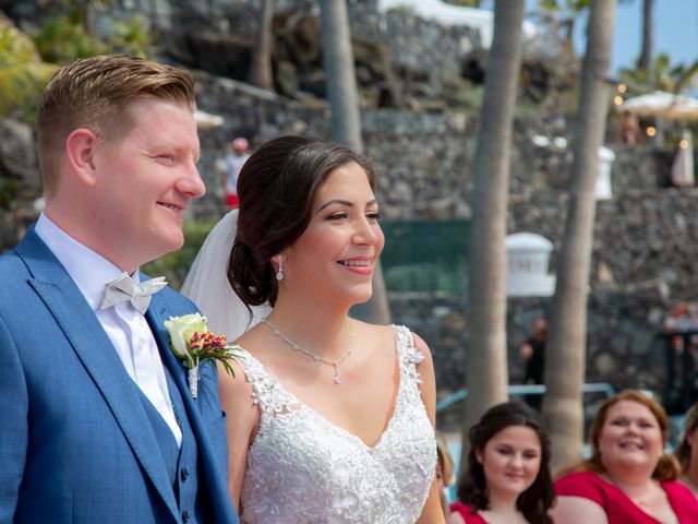 La boda de Amie y Conor en Adeje, Santa Cruz de Tenerife 15