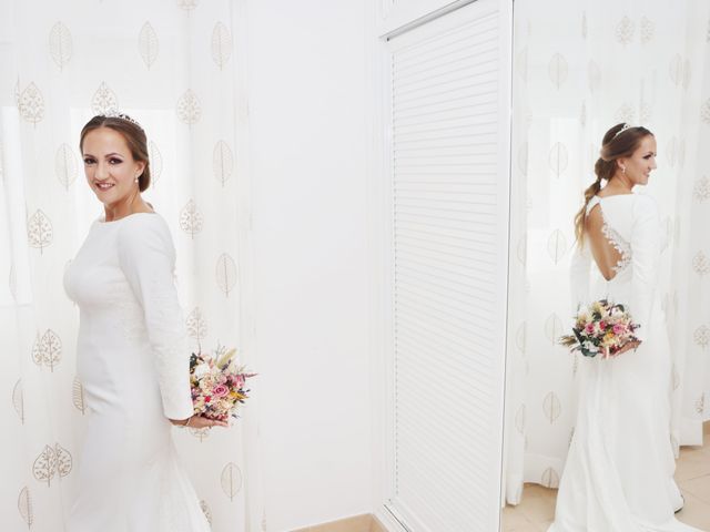 La boda de Azahara y Rubén en Sevilla, Sevilla 6