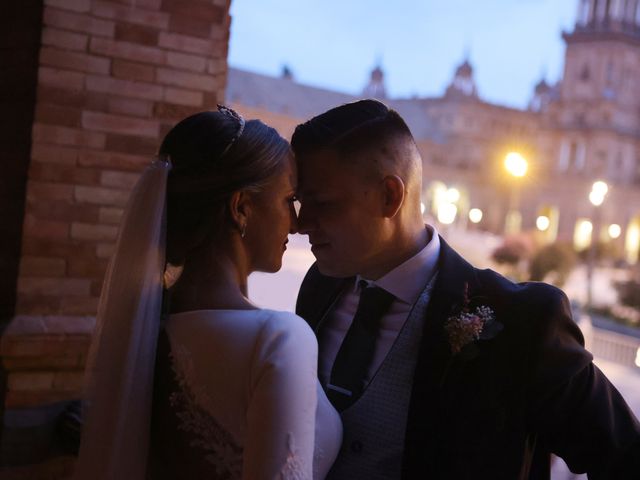 La boda de Azahara y Rubén en Sevilla, Sevilla 13