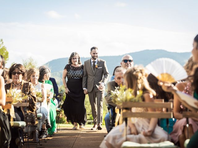 La boda de Jordi y Núria en Castellterçol, Barcelona 35