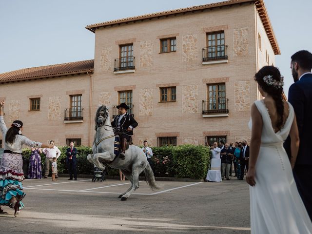 La boda de Álvaro y Rocio en Argamasilla De Alba, Ciudad Real 23