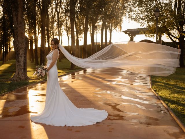 La boda de Diego y Miriam en Lleida, Lleida 14