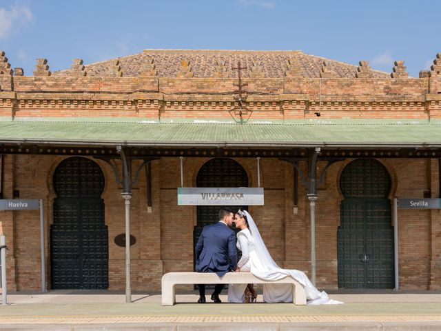 La boda de eloy y leonor en Villarrasa, Huelva 40