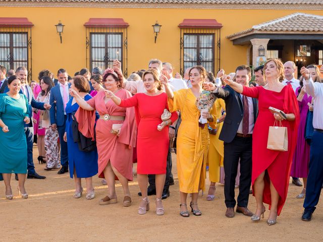 La boda de eloy y leonor en Villarrasa, Huelva 75