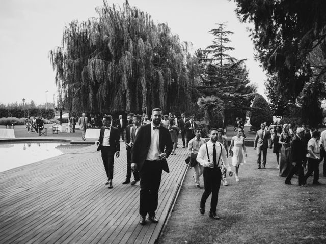 La boda de Felix y Àgueda en Bellvis, Lleida 22