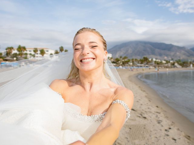 La boda de Martin y Sofija en Marbella, Málaga 18