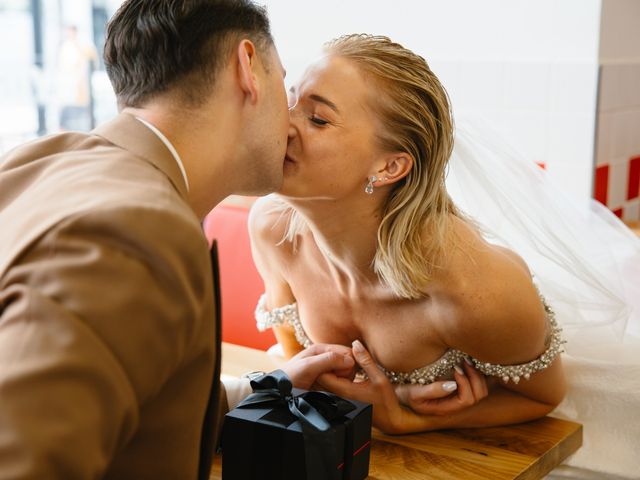 La boda de Martin y Sofija en Marbella, Málaga 51