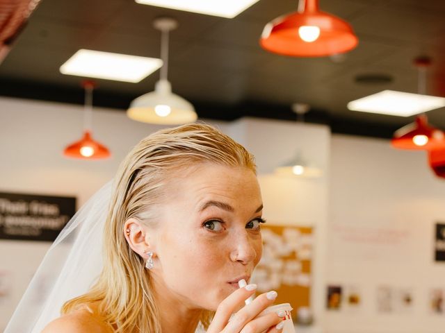 La boda de Martin y Sofija en Marbella, Málaga 56