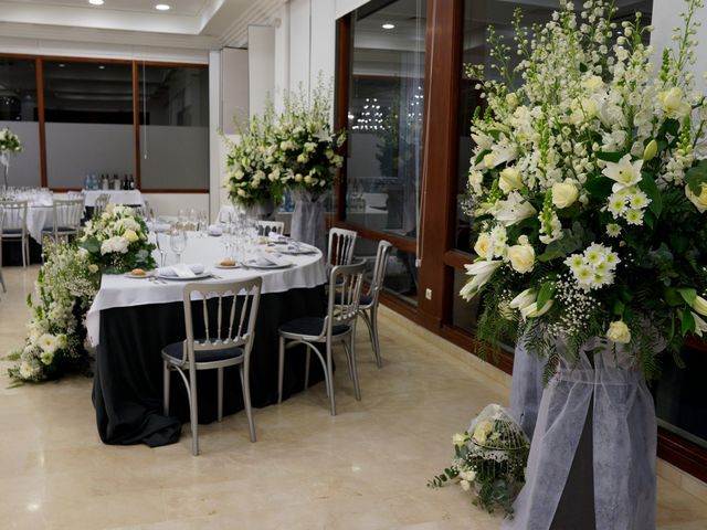 La boda de Juanjo   y Maria Luisa   en Castelló/castellón De La Plana, Castellón 41