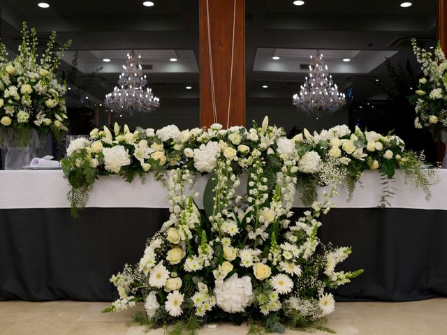 La boda de Juanjo   y Maria Luisa   en Castelló/castellón De La Plana, Castellón 42