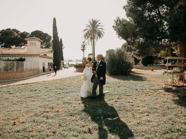 La boda de Mario y Valentina en Novelda, Alicante 43
