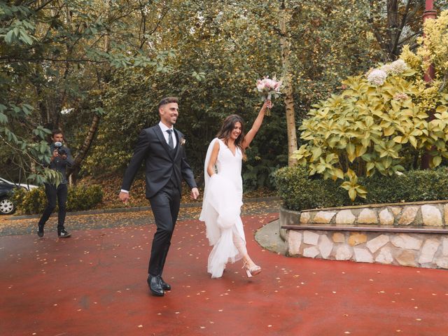 La boda de Iván y Maialen en Zumaia, Guipúzcoa 73