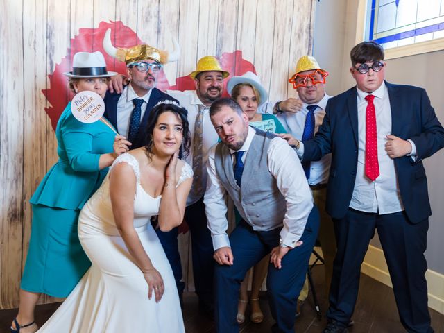 La boda de Claudio y Laura en Dos Hermanas, Sevilla 19
