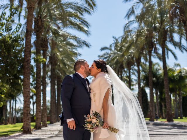 La boda de Claudio y Laura en Dos Hermanas, Sevilla 34