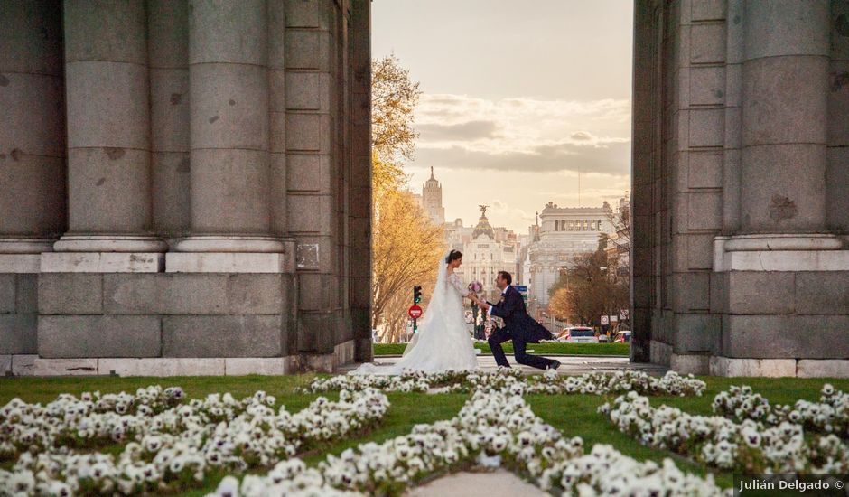 La boda de Oscar y Yolanda en Madrid, Madrid