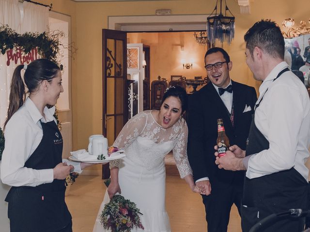 La boda de Julio y Raquel en Villasevil, Cantabria 77