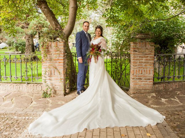 La boda de Javier y Paula en Alalpardo, Madrid 4