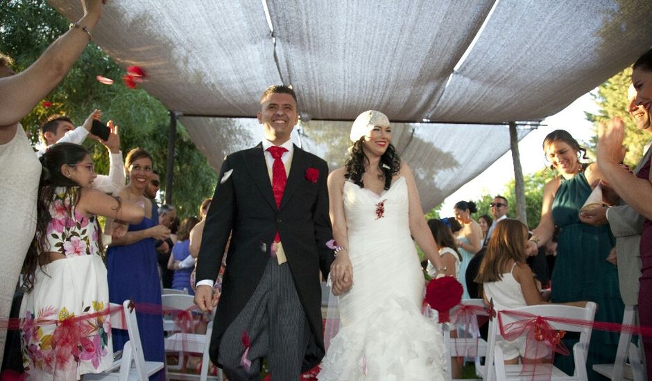 La boda de Manuel y Patricia en Aznalcazar, Sevilla