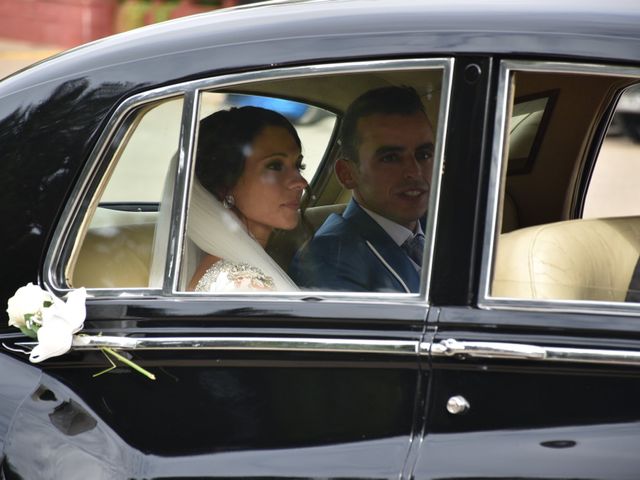 La boda de José María  y Carmen en Sevilla, Sevilla 4