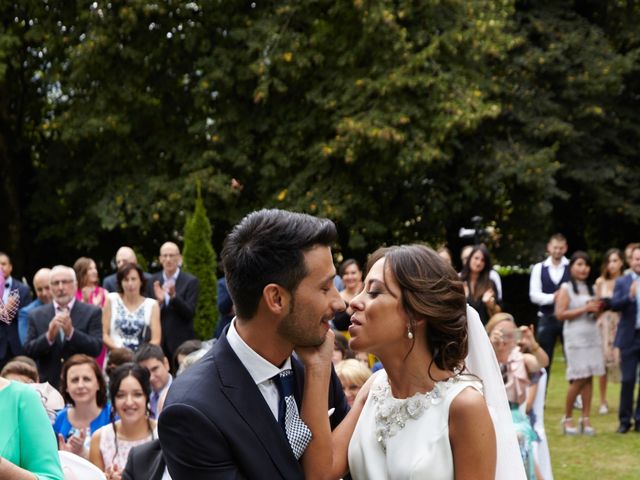 La boda de Juan y Aroa en Soto Iruz, Cantabria 23