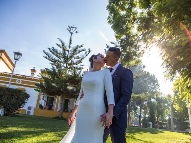 La boda de Verónica y Isidoro en Alcala De Guadaira, Sevilla 80
