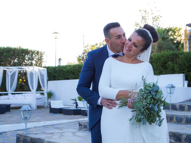 La boda de Verónica y Isidoro en Alcala De Guadaira, Sevilla 101