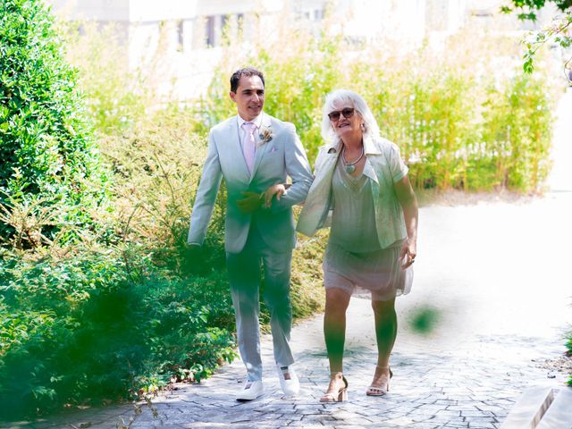 La boda de María y Matías en Pamplona, Navarra 2