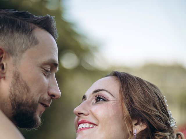 La boda de Edu y Raquel en La Riera De Gaia, Tarragona 31