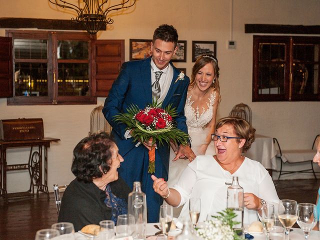 La boda de Vicente García y Sofía Abellán en Sagunt/sagunto, Valencia 19