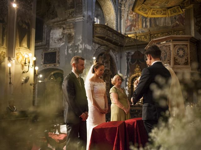 La boda de Alejandro y Inma en Dos Hermanas, Sevilla 11