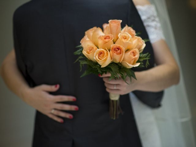 La boda de Alejandro y Inma en Dos Hermanas, Sevilla 14