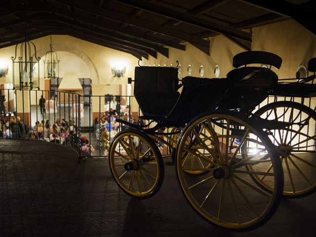 La boda de Alejandro y Inma en Dos Hermanas, Sevilla 19