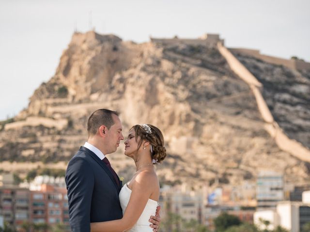 La boda de Arianna y Francisco en Sant Vicent Del Raspeig/san Vicente Del, Alicante 12